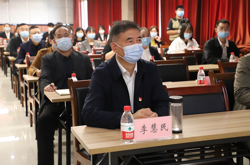 YPhJ_1665890354238072281.jpg IMG_4406_副本.jpg