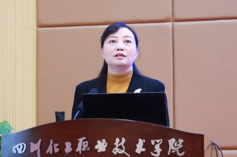 spGN_1699878898931021847.jpg 罗素平.jpg