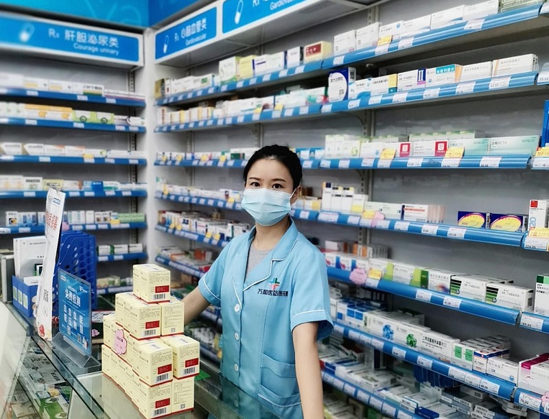 刘丽.jpg