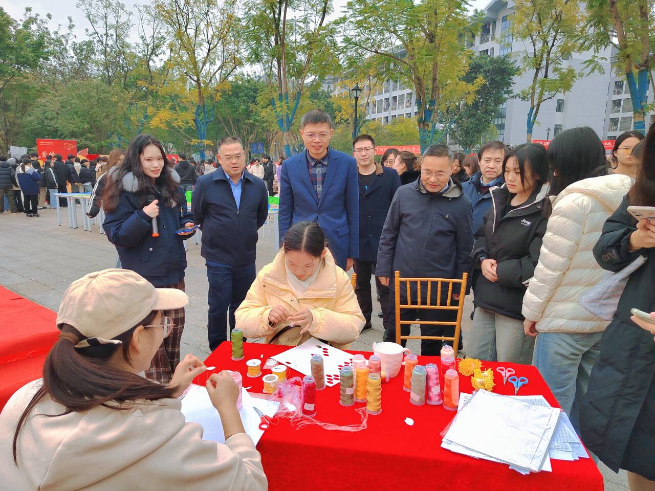 mGIU_1765768745917039121.jpg