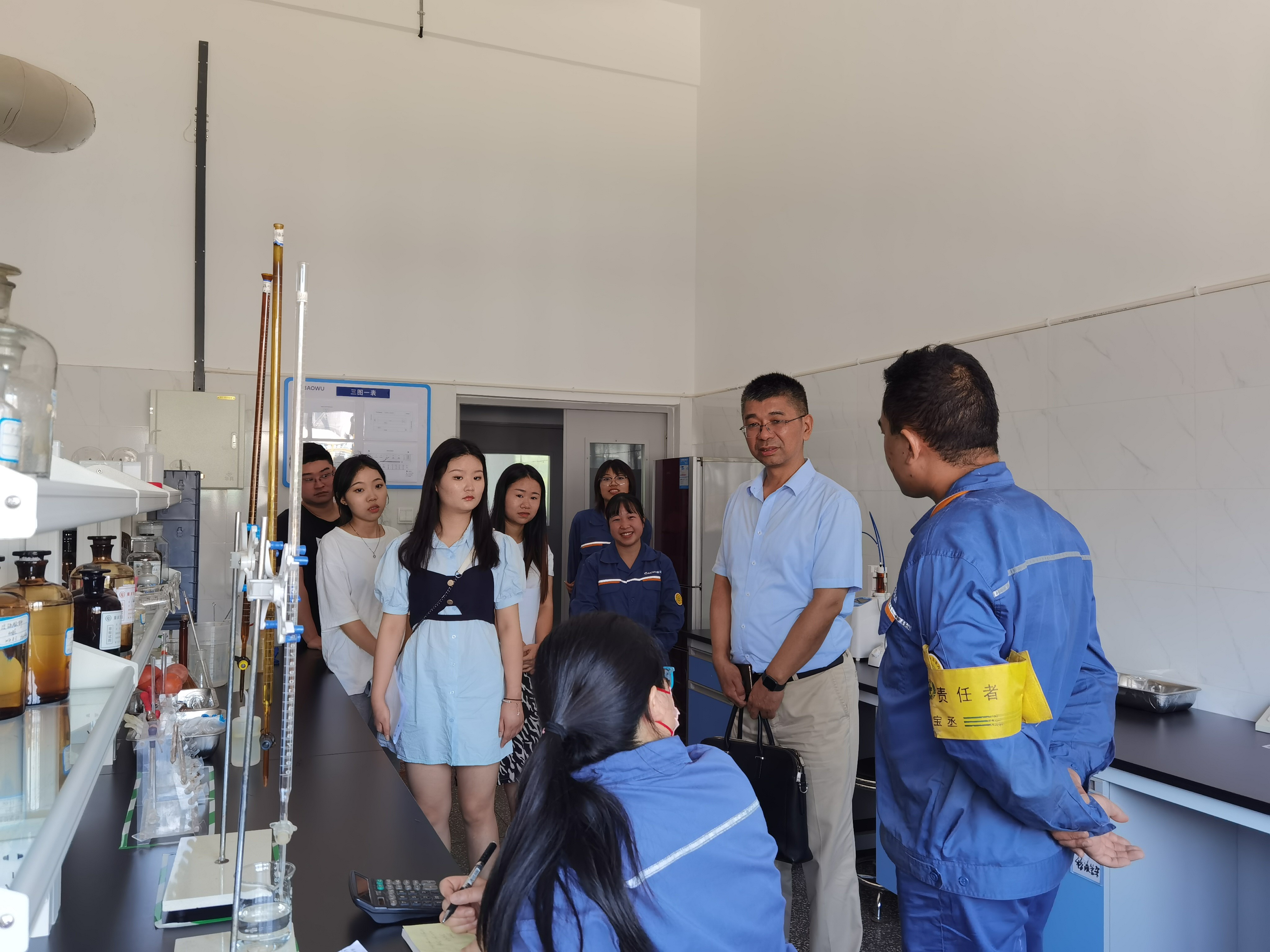jCRF_1660474472302048096.jpg